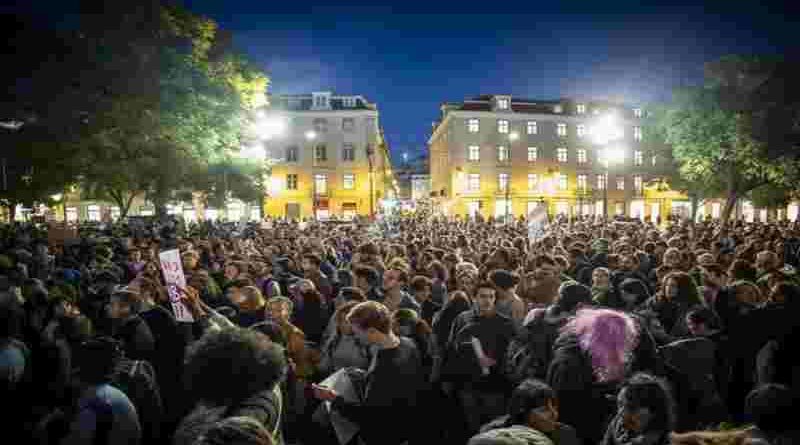 En Portugal miles de personas regresan a las calles en protestas por la vivienda