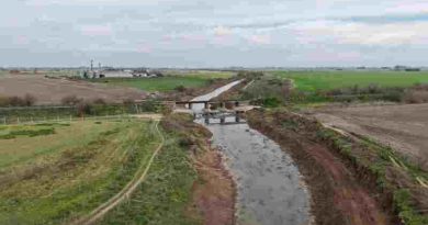 Mejor preparados ante “El Niño”: el gobierno provincial encara los últimos trabajos para limpiar el Arroyo San Lorenzo