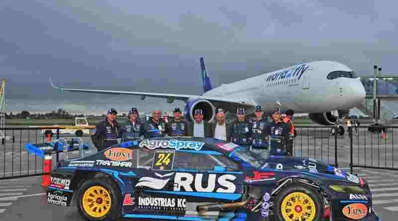 El Aeropuerto de Rosario vivió una tarde de automovilismo en la previa del regreso del Turismo Carretera