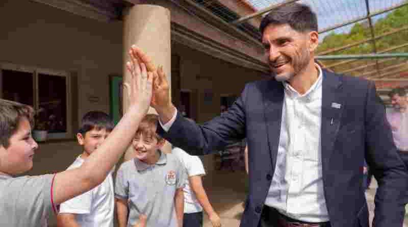 Pullaro: “Llevamos adelante obras que le cambian la vida a la gente, bajando costos, gestionando de manera eficiente y sin corrupción”