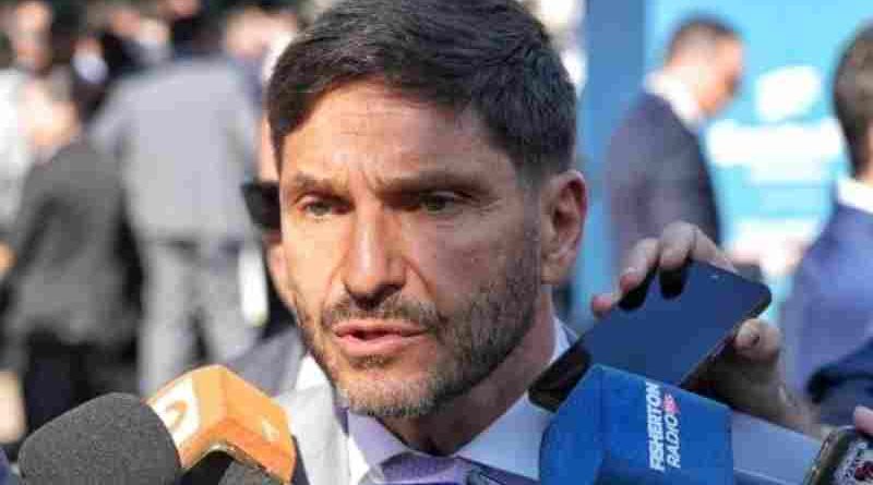 Pullaro ubicó a Bolsonaro como “presidente legítimo” del país vecino y salió del “furcio” apelando a la UCR