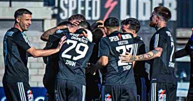 Riestra empató con Central Córdoba y se ilusiona con alcanzar los play-offs a falta de cinco fechas