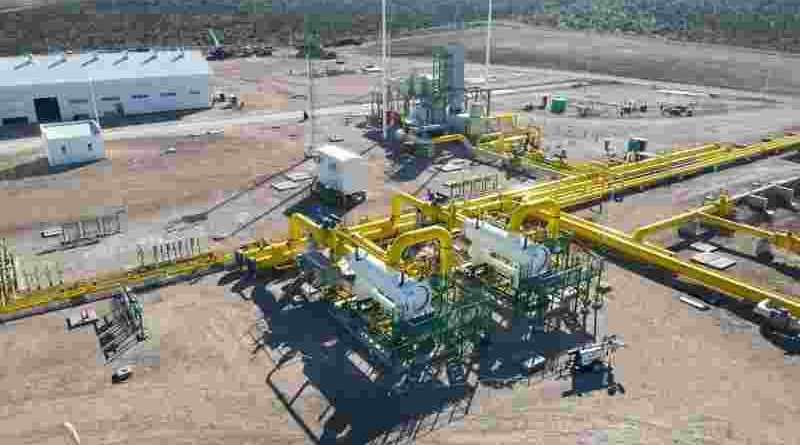 Caputo anunció dos nuevos RIGI con inversión por US$3.200 millones