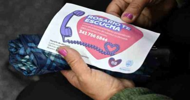 Rosario Te Escucha: el municipio presentó una línea telefónica de acompañamiento para personas mayores